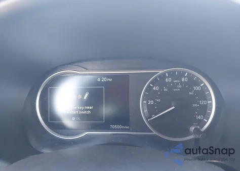 2018 Nissan Kicks Sr z USA, uszkodzony, nr VIN 3N1CP5CU8JL530910